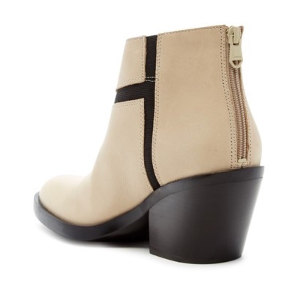 Cream Distressed Asymmetrical Leather Boots - Picture 5 of 7